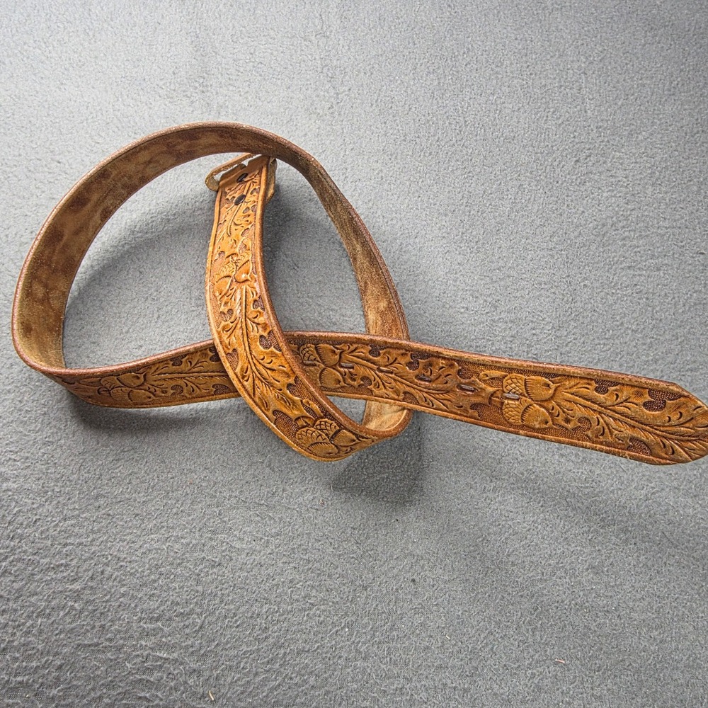Vintage Hand Finished Leather Belt 34 Oak Leaf Acorn Tooled Brown Western 26004